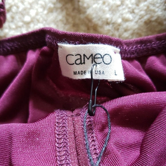 CAMEO Velvet Plum Wine Crop Top Camisole Bralette Adjustable Straps Sz L NWT - Picture 6 of 11